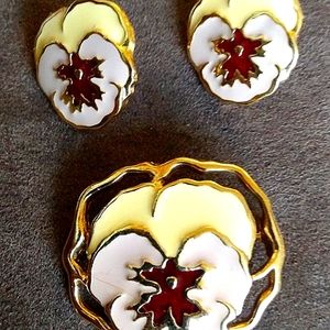 Vintage Avon mid-century VivianJoel gold-tone Pansy pin/brooch & pierced earring